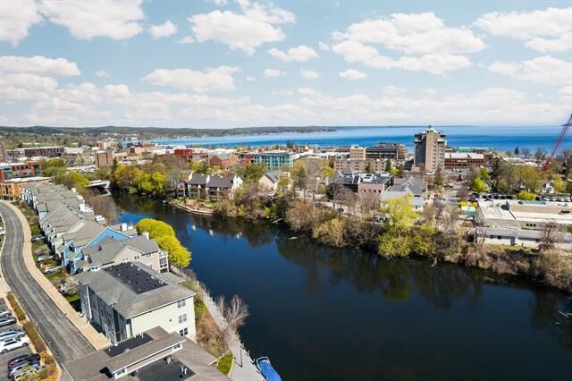 545 Riverine Drive  Traverse City MI 49684 photo