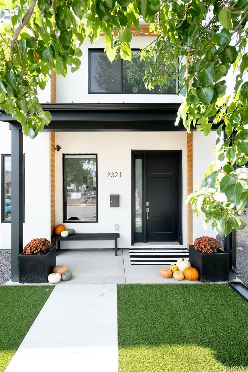 Property Photo: 2321 S Acoma Street CO 80223