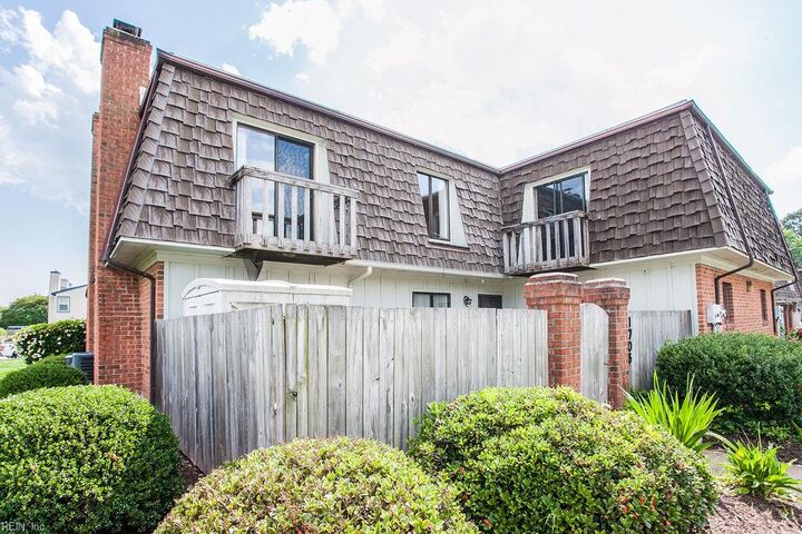 Property Photo: 1705 Ocean Bay Dr VA 23454