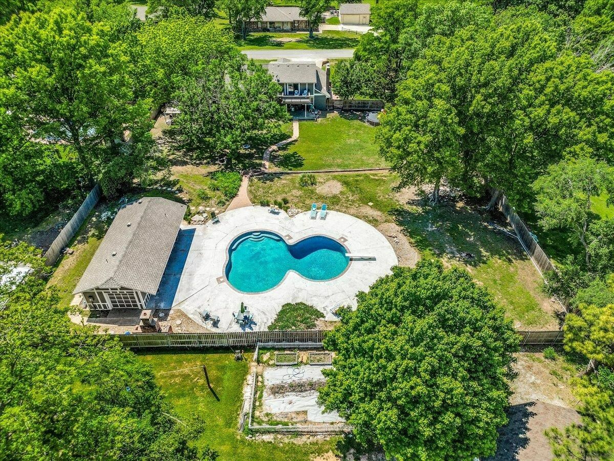 Property Photo: 1540 S Krista Ln KS 67037