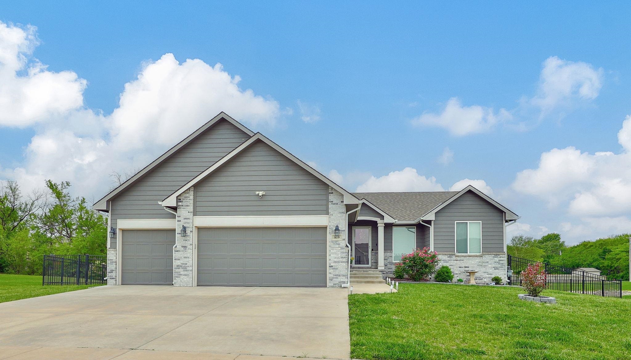 819 Freedom St  Derby KS 67037 photo