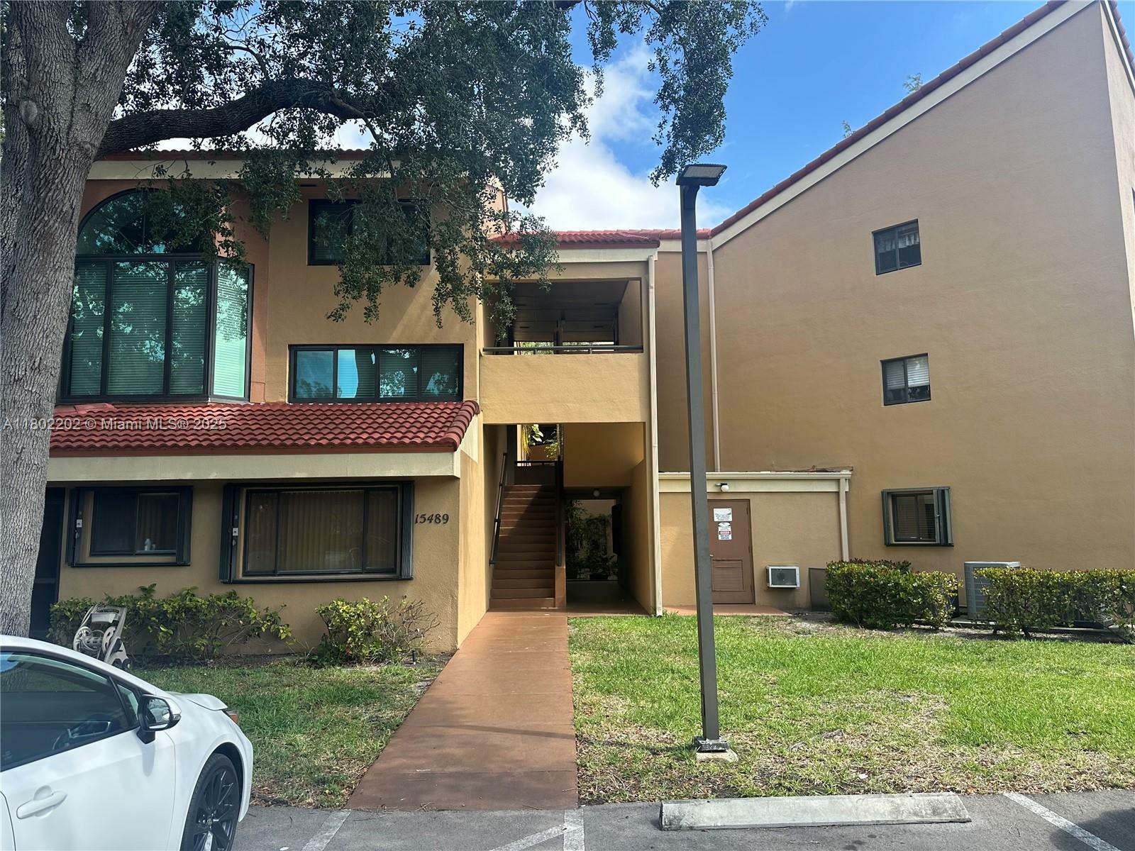 Property Photo: 15489 N Miami Lakeway N 307 FL 33014