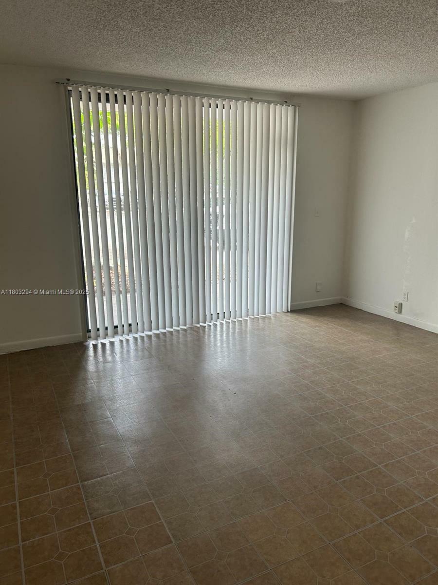 4007 N University Dr 106  Sunrise FL 33351 photo