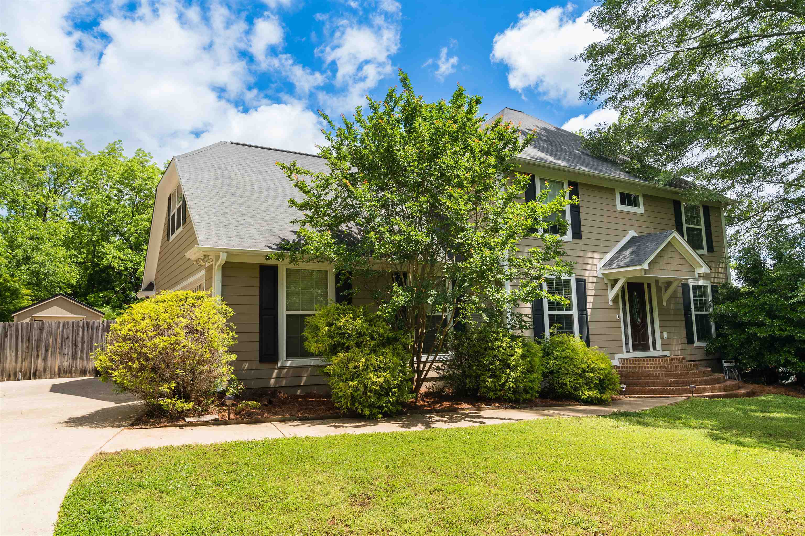 Property Photo: 266 Creekridge Drive SC 29301