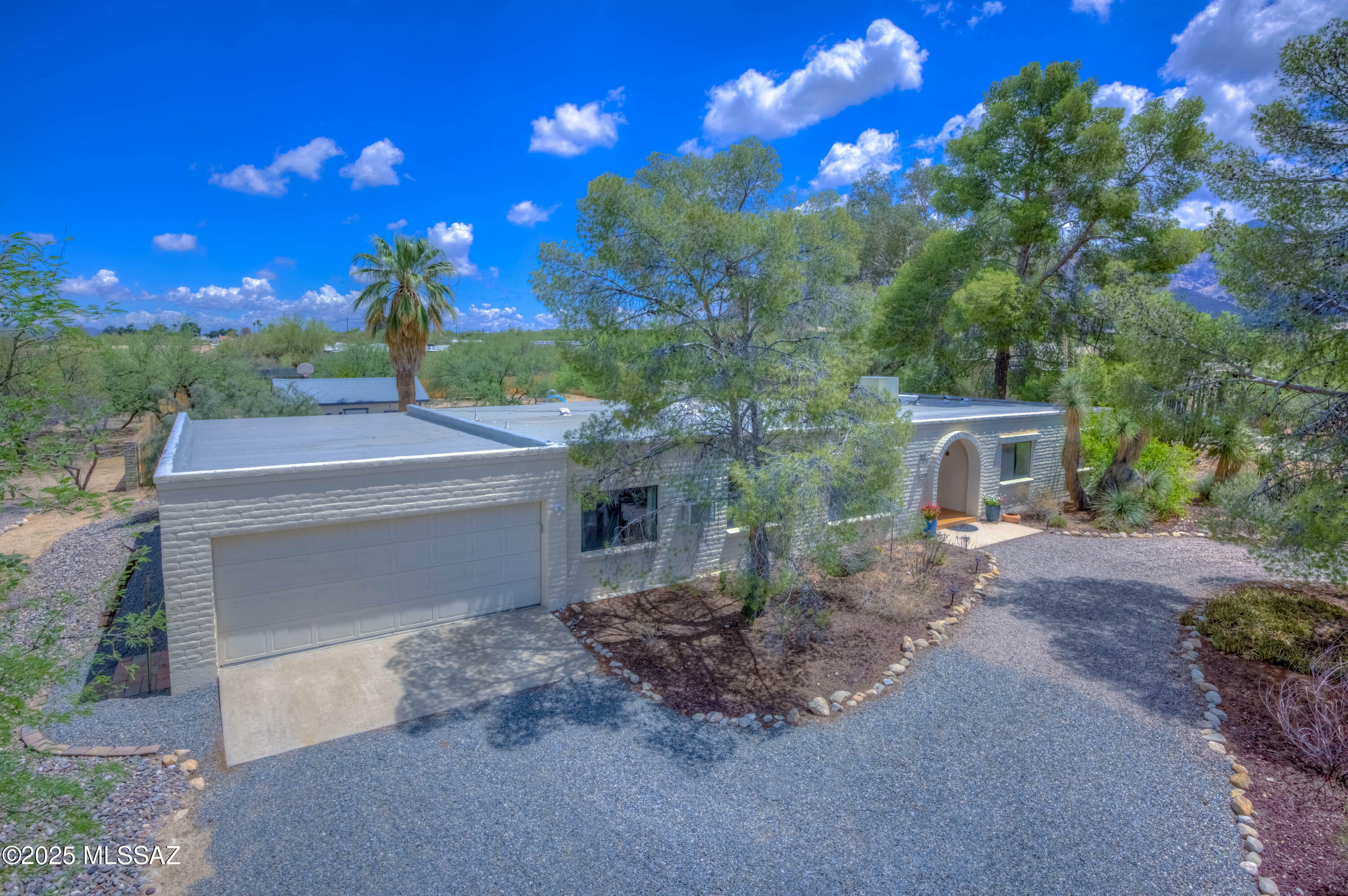 Property Photo:  630 W Chapala Drive  AZ 85704 