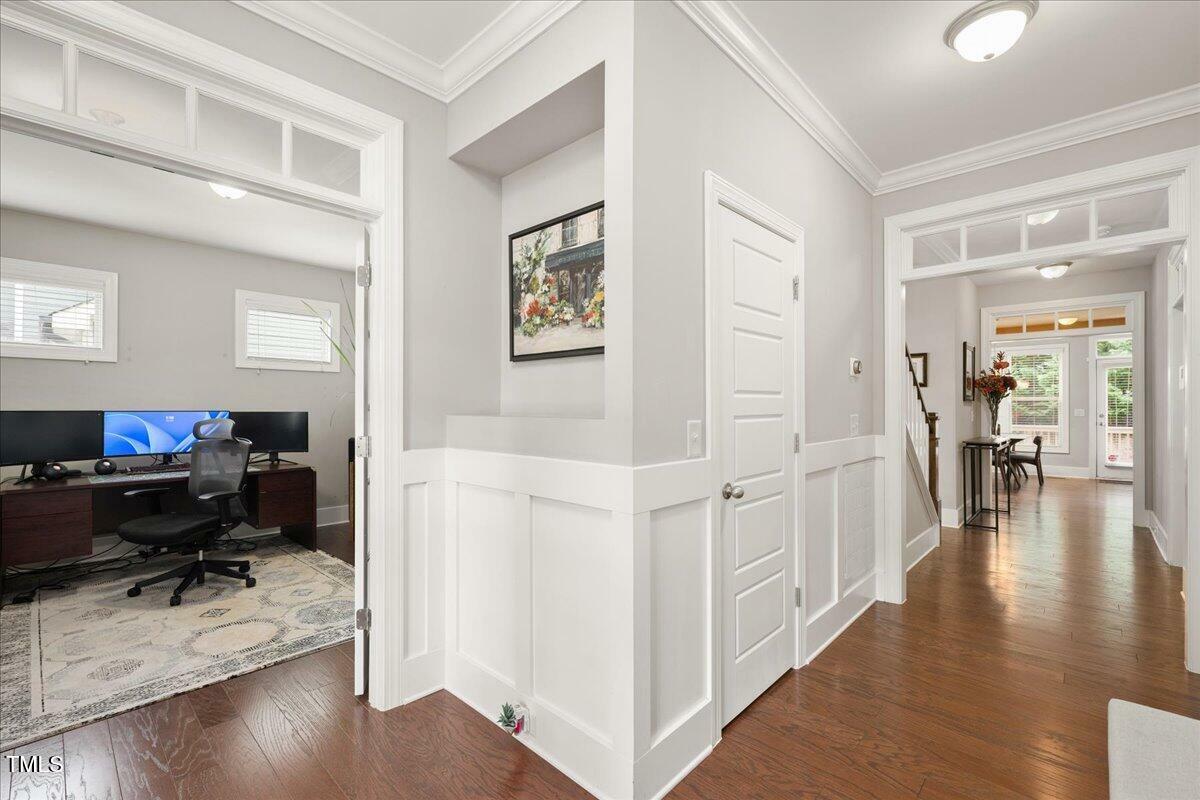 Property Photo: 821 Laurel Garden Way NC 27513