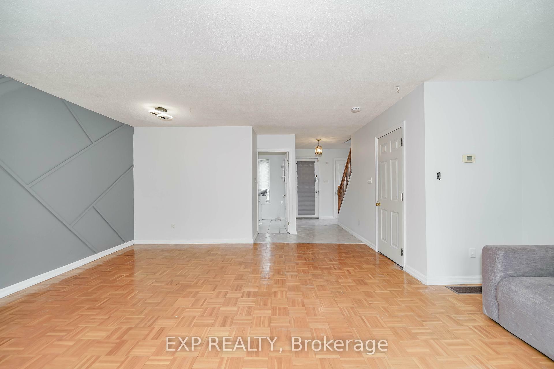 Property Photo: 55 Hollyberry Trail ON M2H 2N9