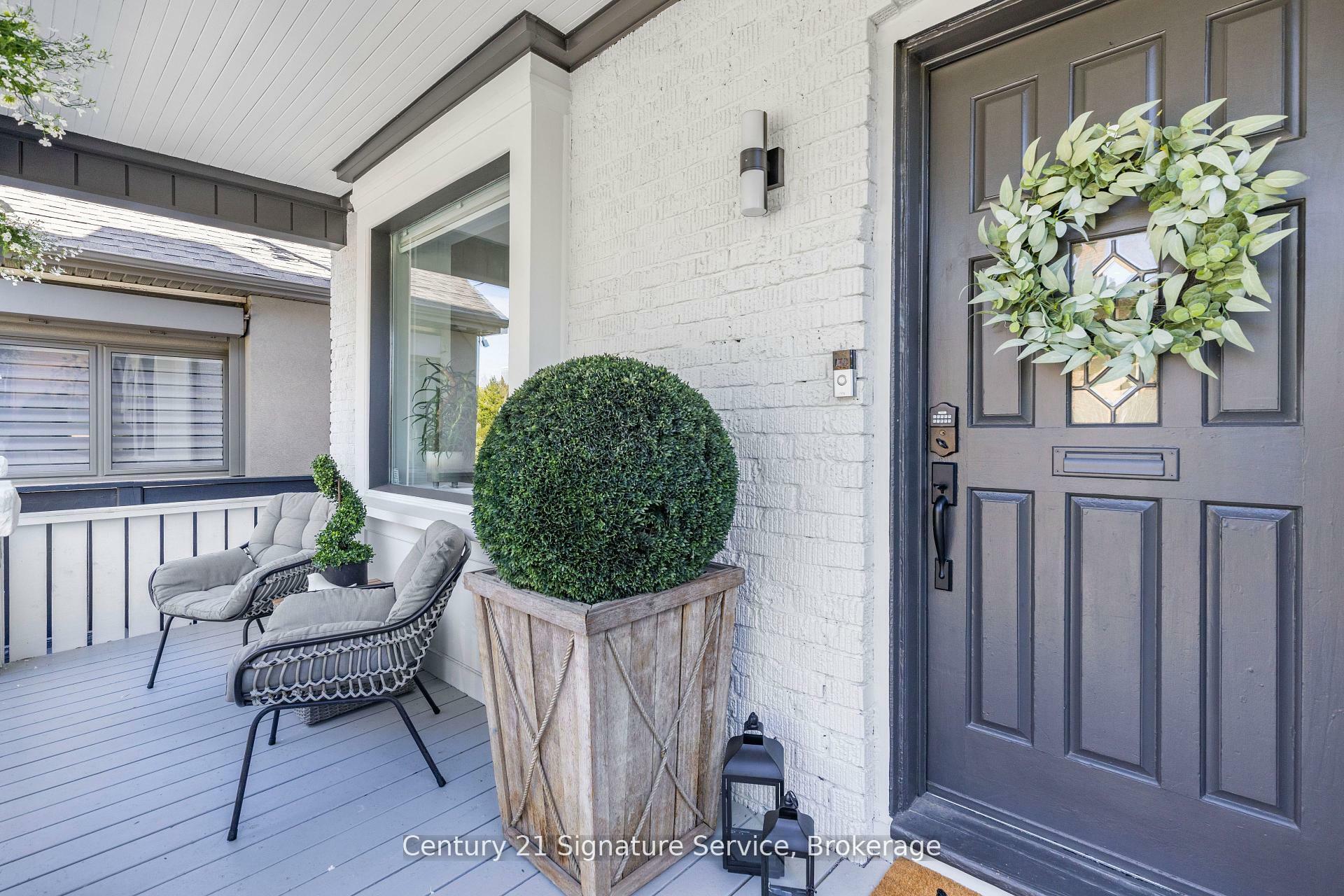 Property Photo: 349 Windermere Avenue ON M6S 3L1