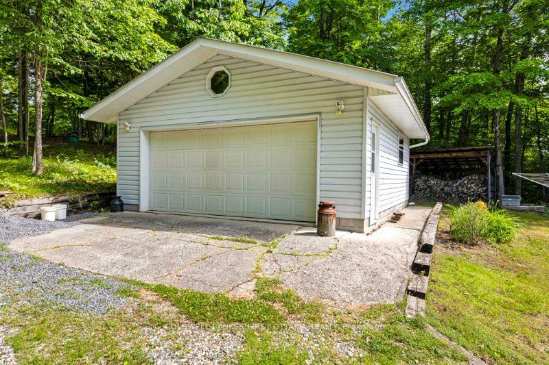 Photo de la propriété: 1215 Krings Lane ON K0H 2M0