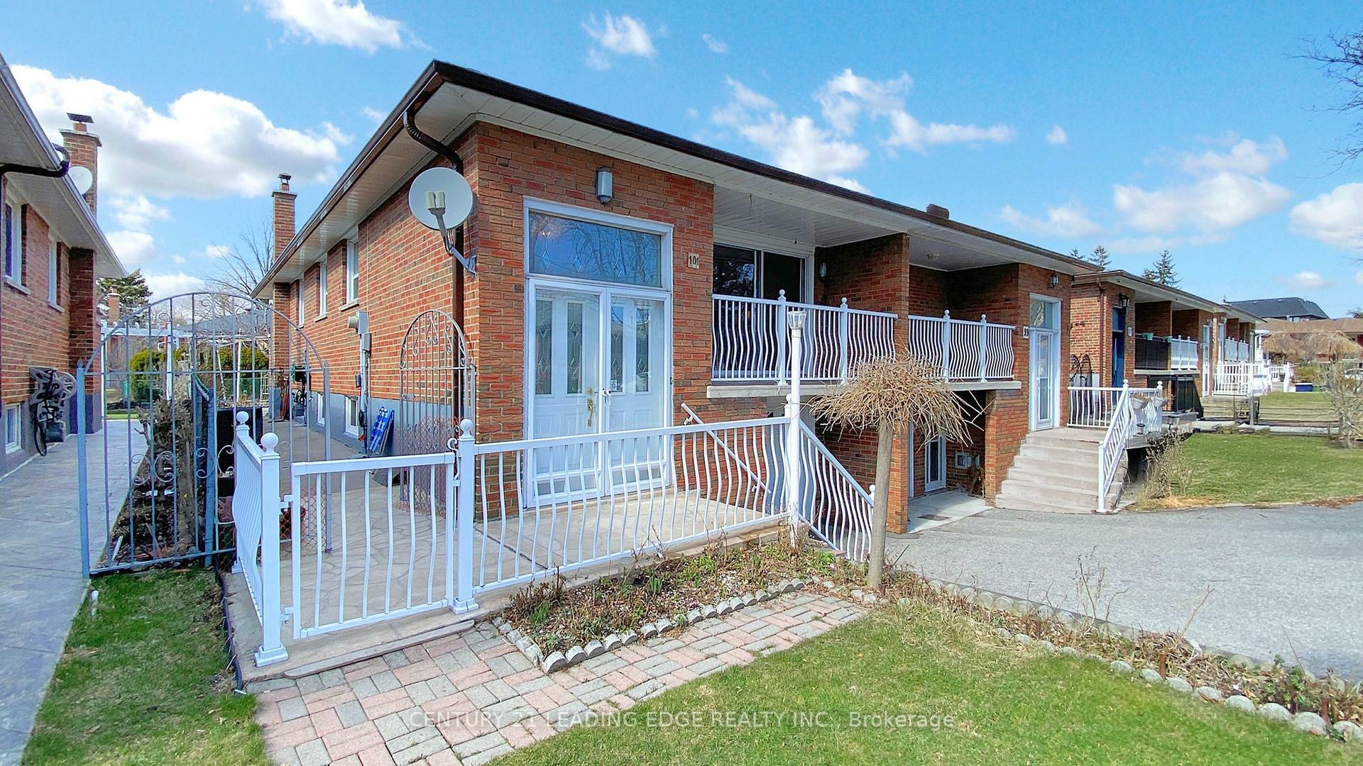 Photo de la propriété: 101 Pindar Crescent ON M2J 3L3