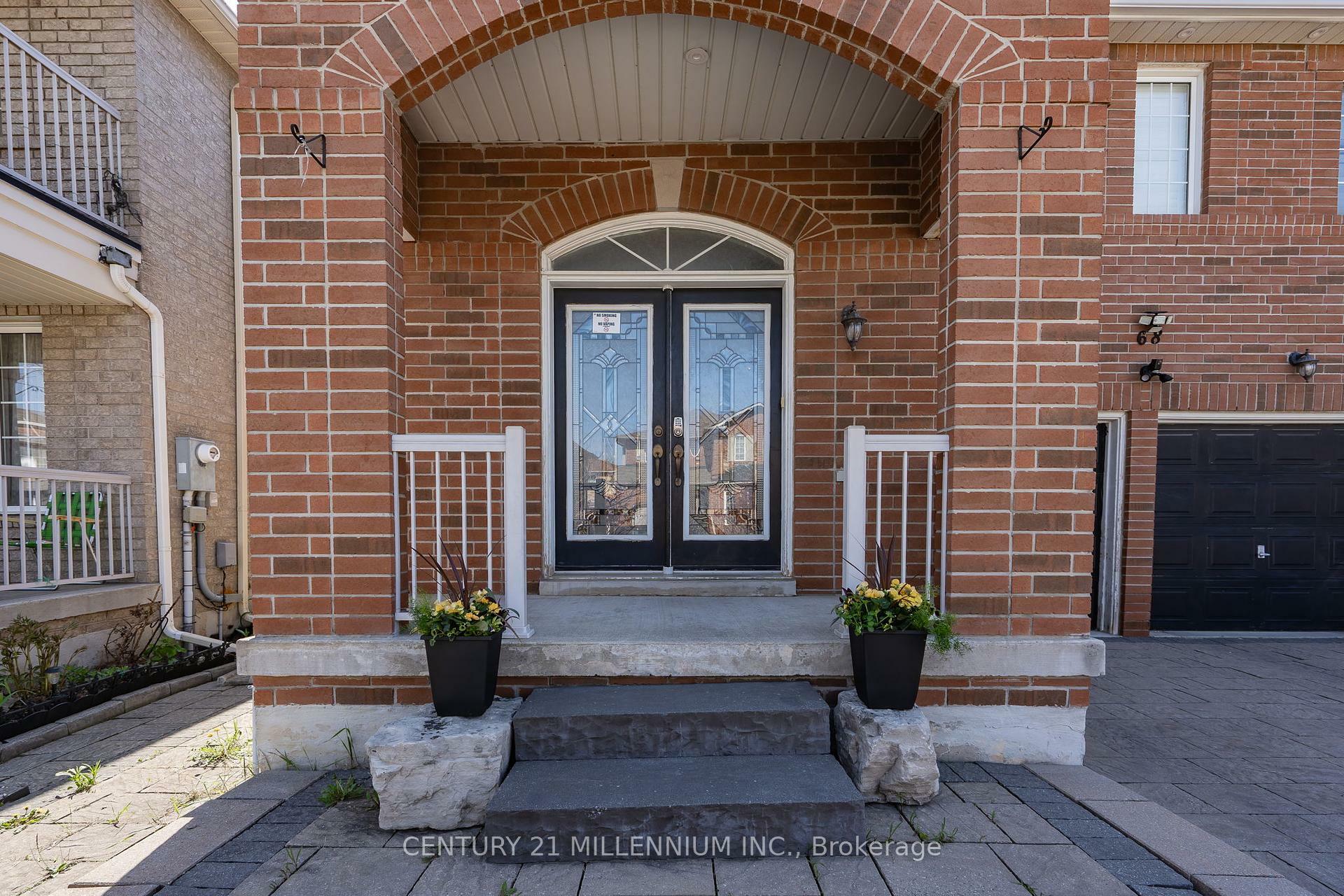 Property Photo:  68 Luella Crescent  ON L7A 3H4 