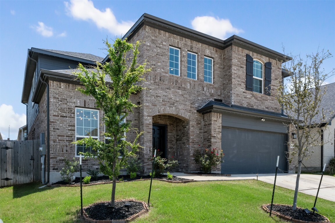 Property Photo: 707 Sugar Cane Road TX 78610