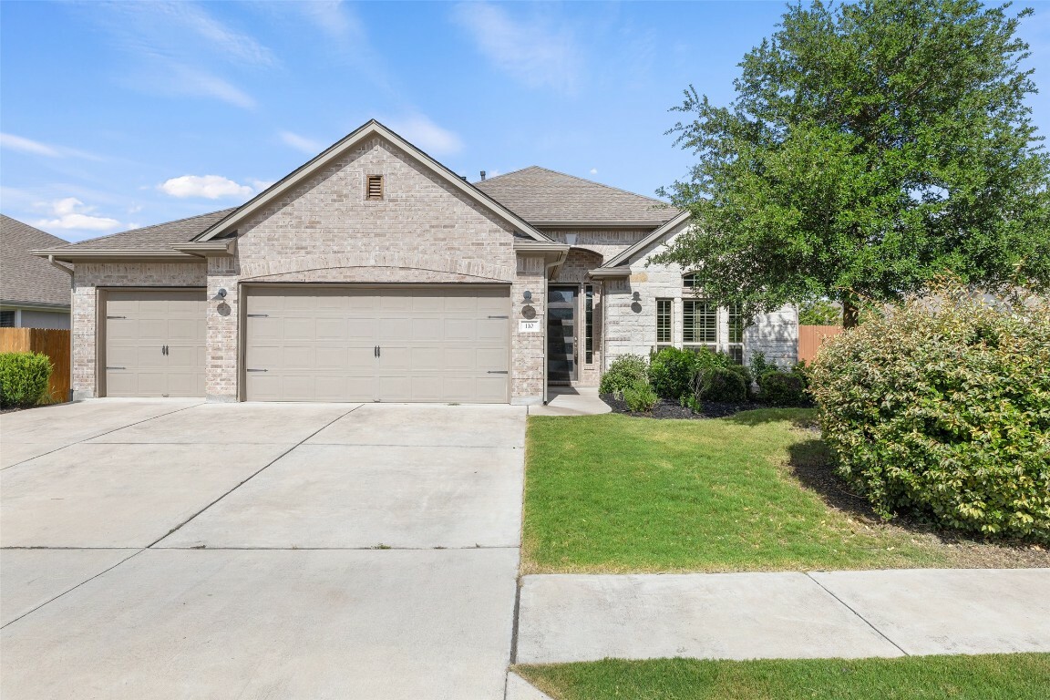 Property Photo:  110 N Sage Hollow  TX 78620 
