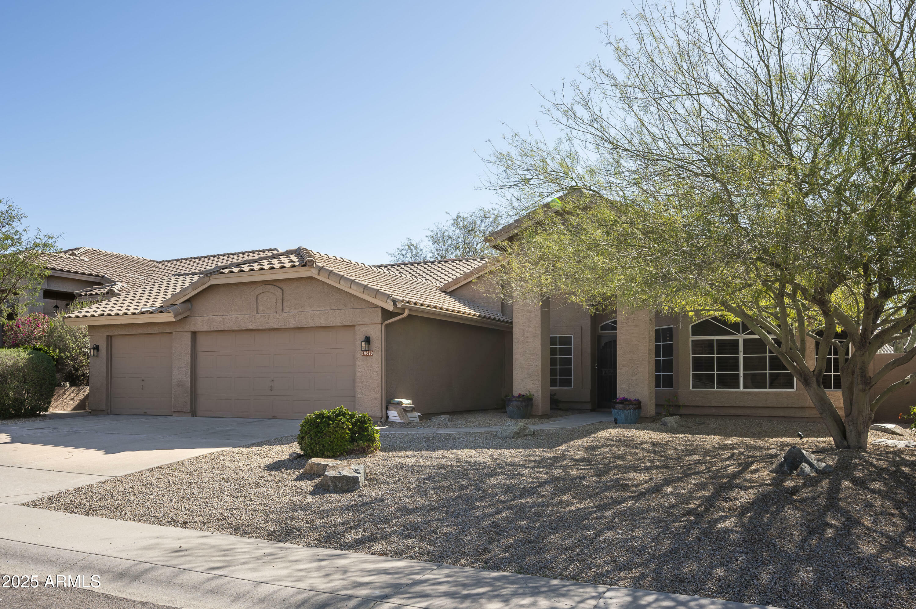 Property Photo: 18873 N 94th Way AZ 85255
