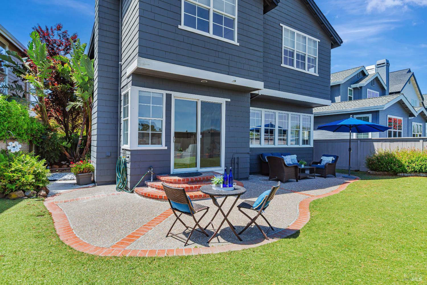 Property Photo: 168 Waterside Circle CA 94903