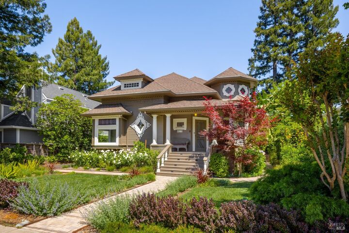 Property Photo:  423 Matheson Street  CA 95448 