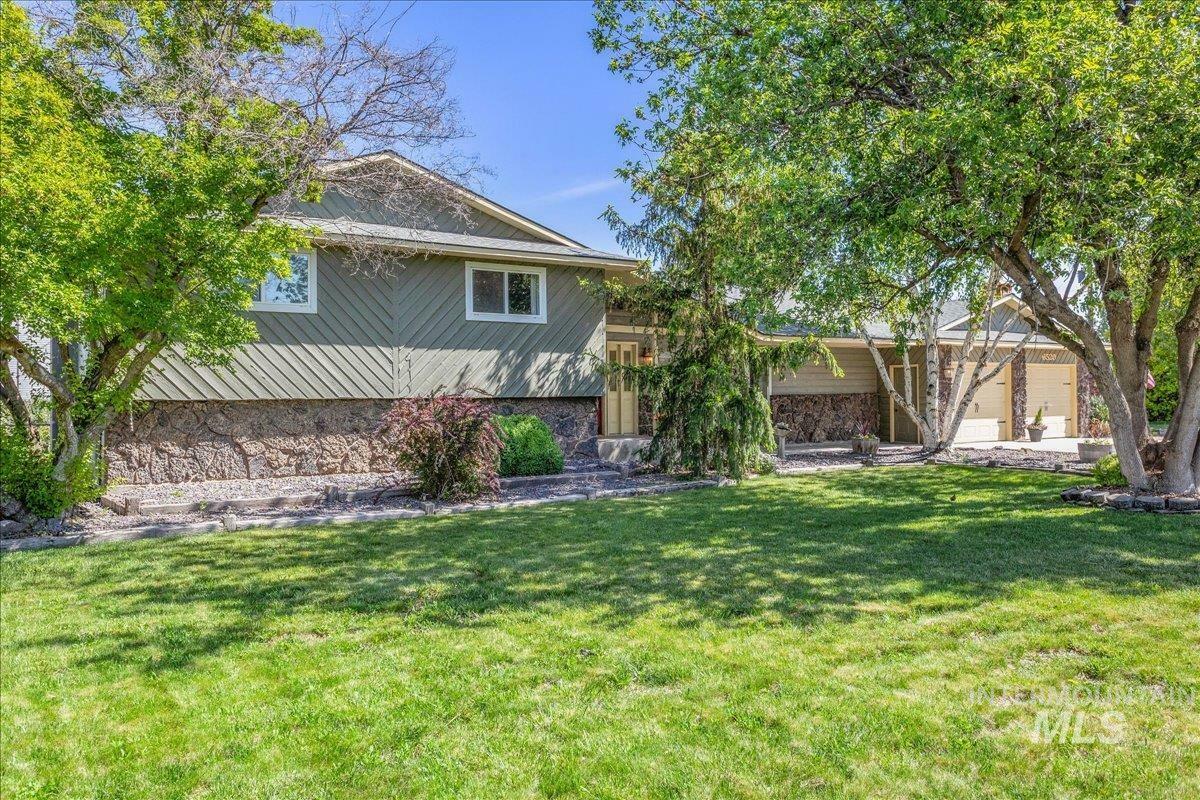 Property Photo: 6520 Cherry Ln ID 83687