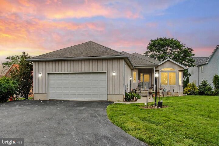 Property Photo: 20 Hines Drive PA 17316