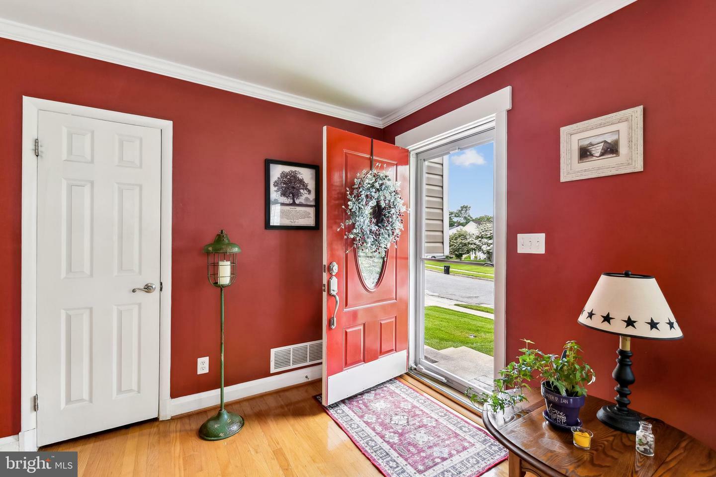 Property Photo: 823 Kellogg Road MD 21093