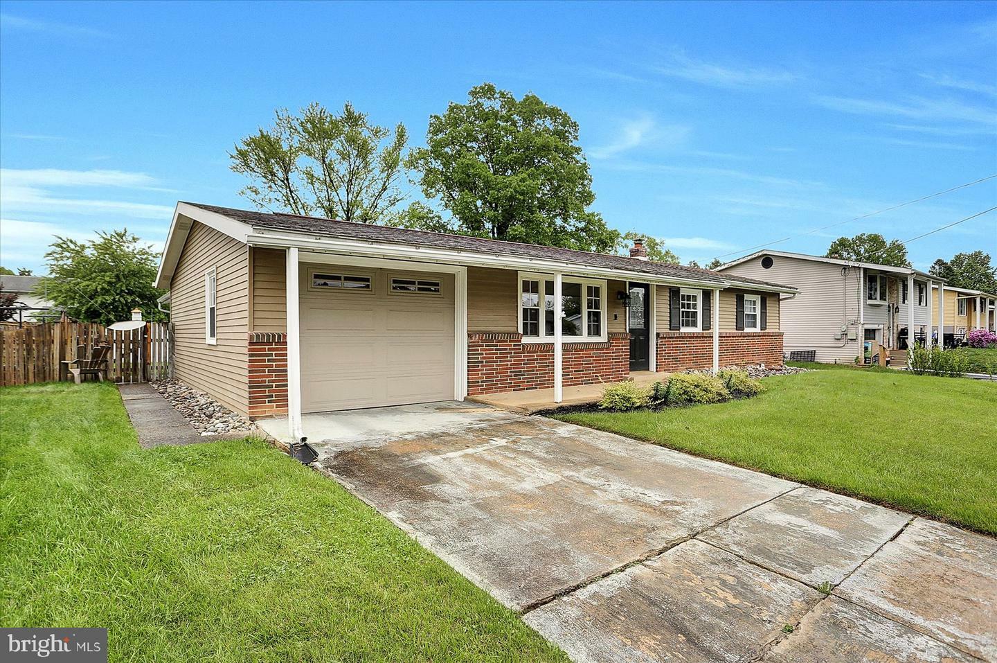 Property Photo: 6039 Edward Drive PA 17050