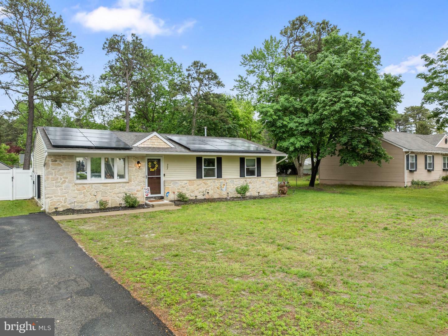 Property Photo: 307 Seminole Trail NJ 08015