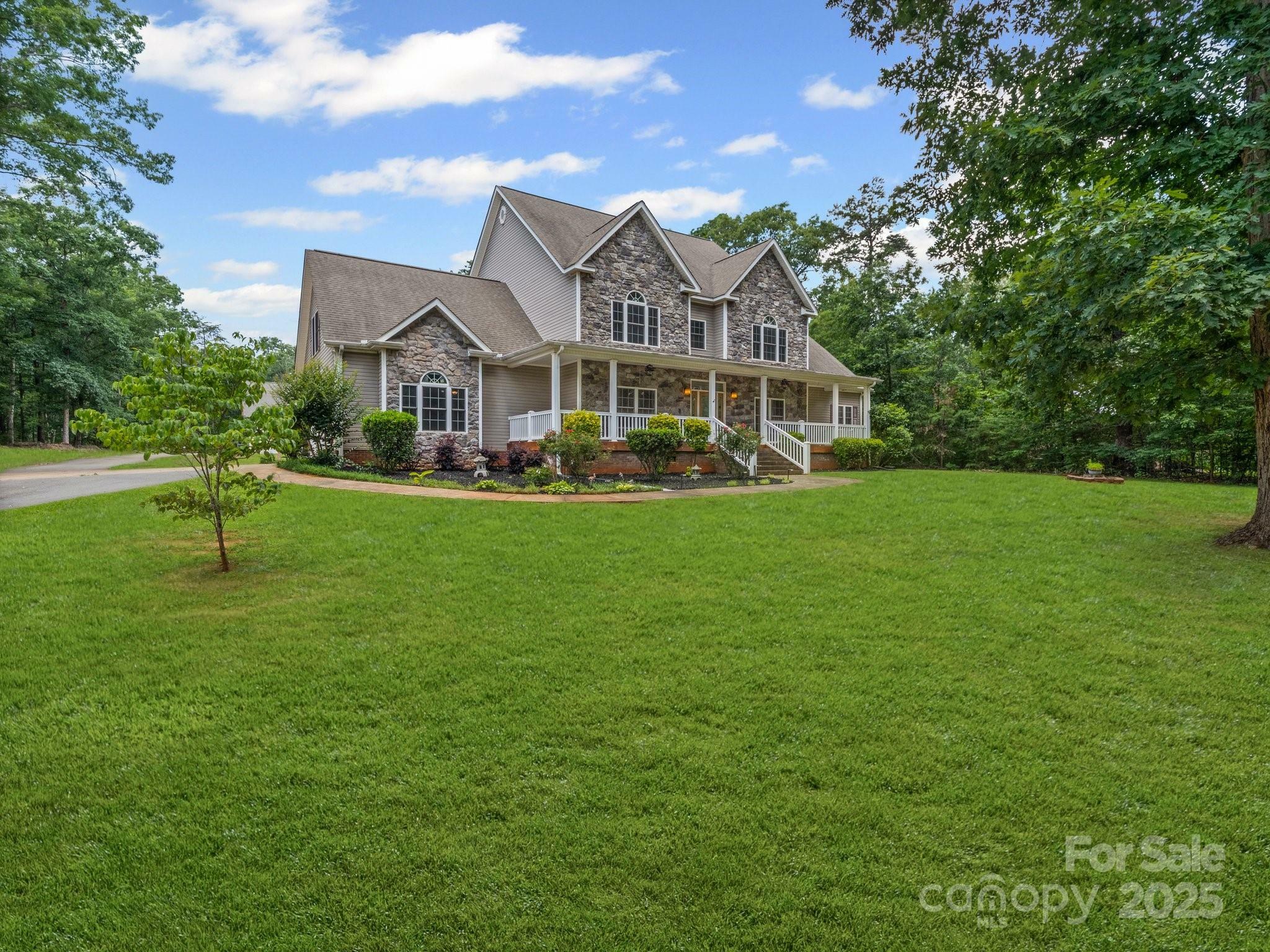 Property Photo: 217 Blossom Hill Road NC 28092