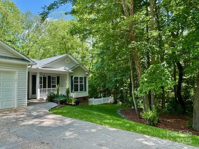 Property Photo: 117 N River Glen Drive NC 28655