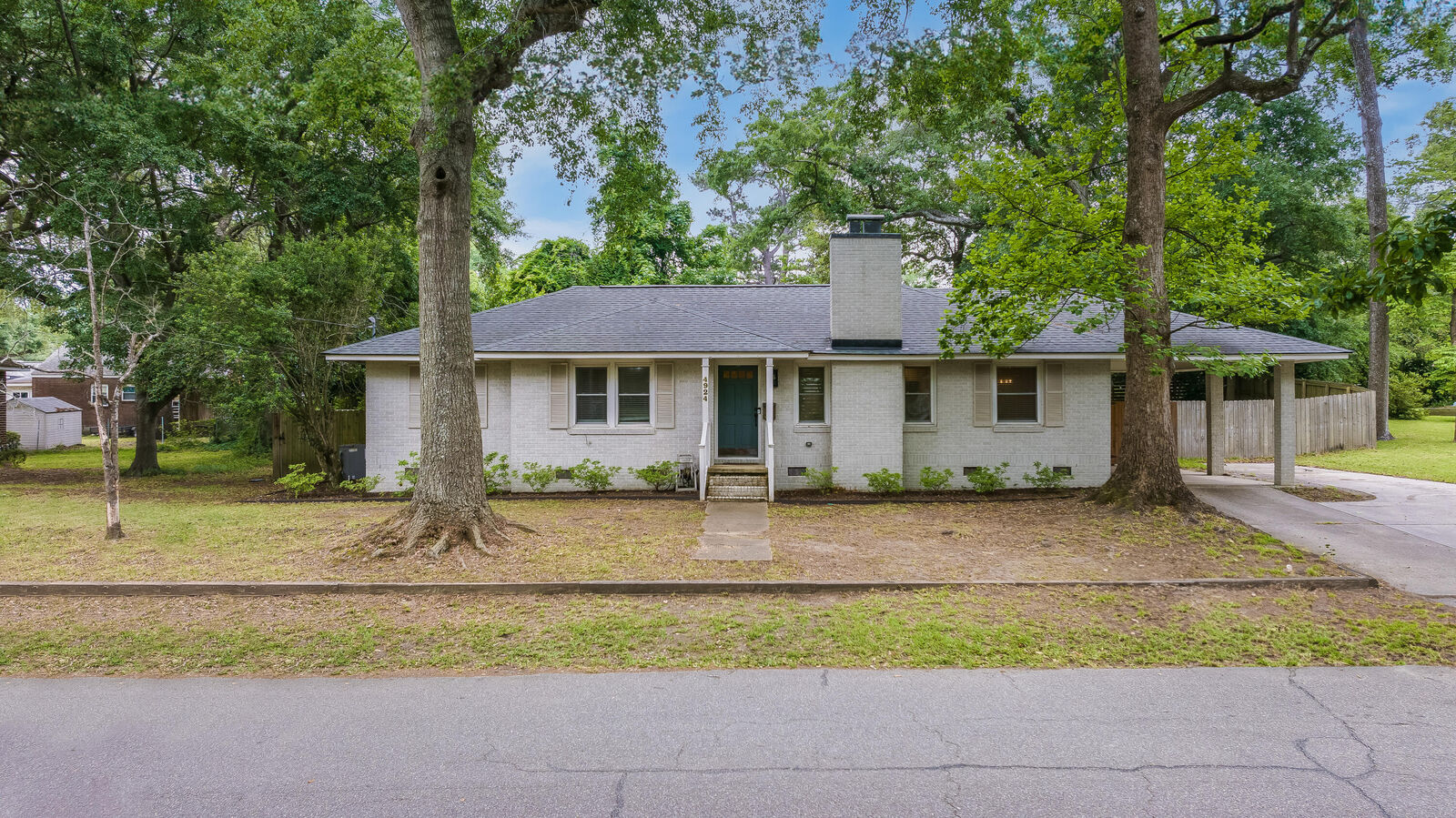 Property Photo: 4924 France Avenue SC 29405