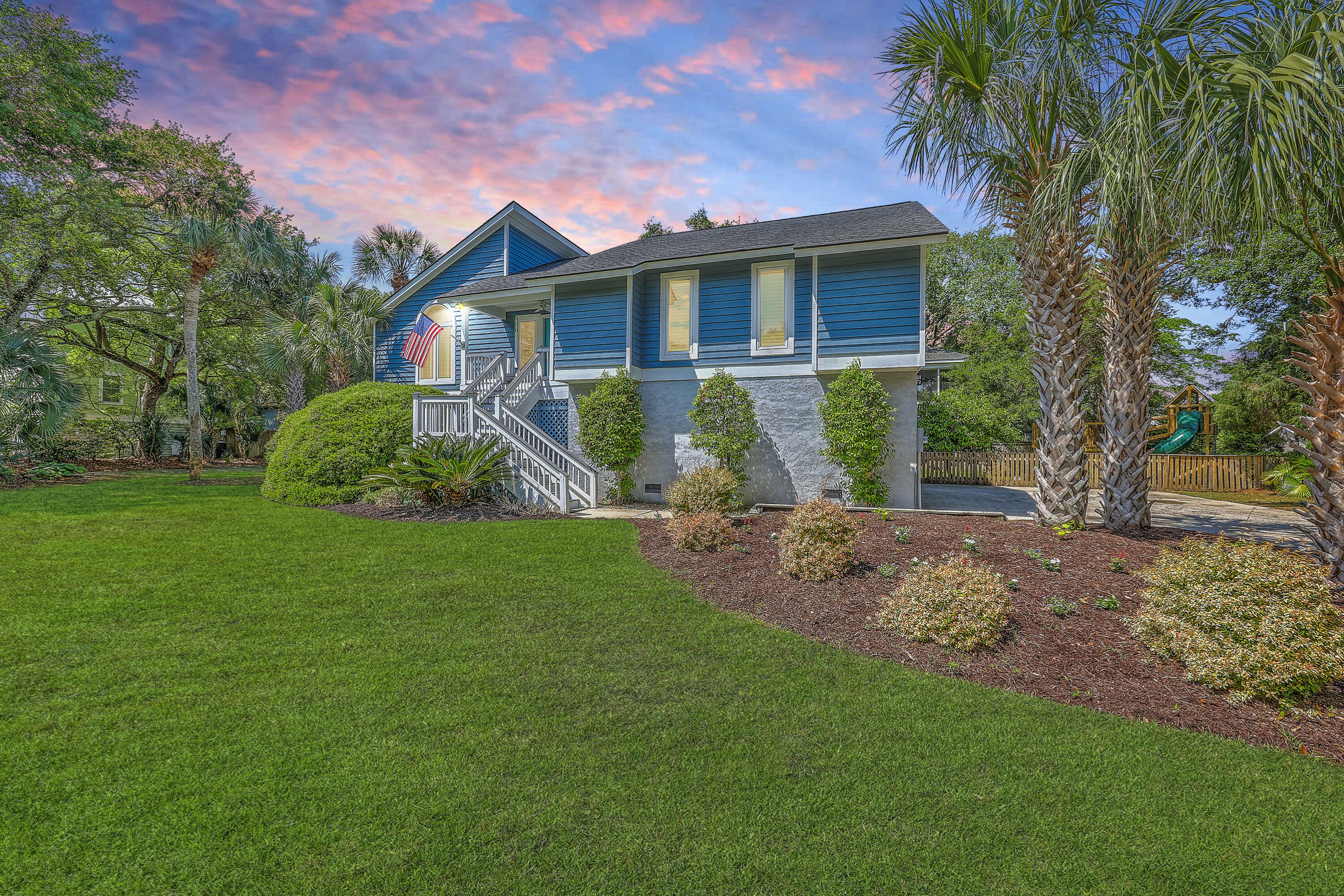 Property Photo: 13 32nd Avenue SC 29451
