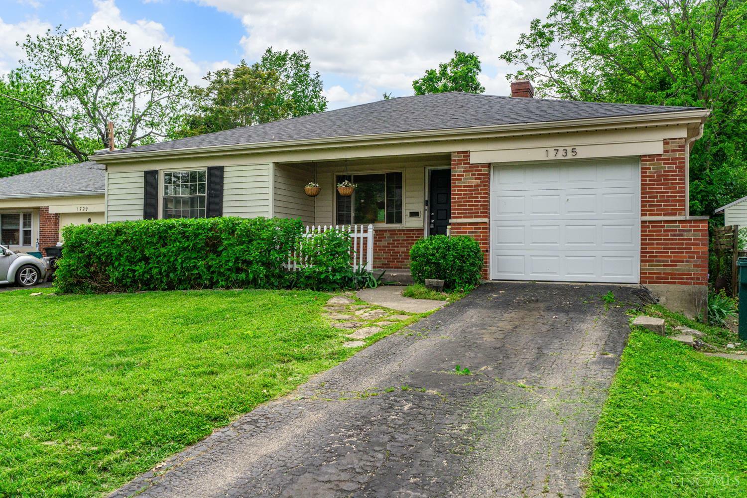 Property Photo: 1735 Marquette Avenue OH 45230