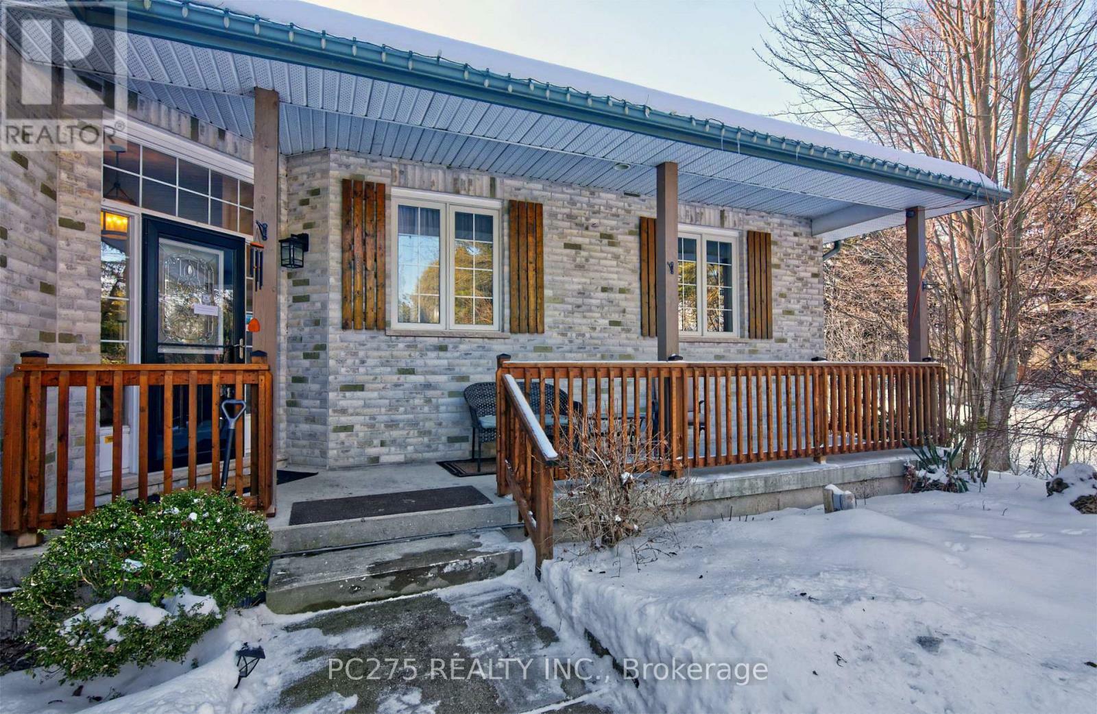 Property Photo: 1163 Crumlin Sideroad ON N5V 1R6