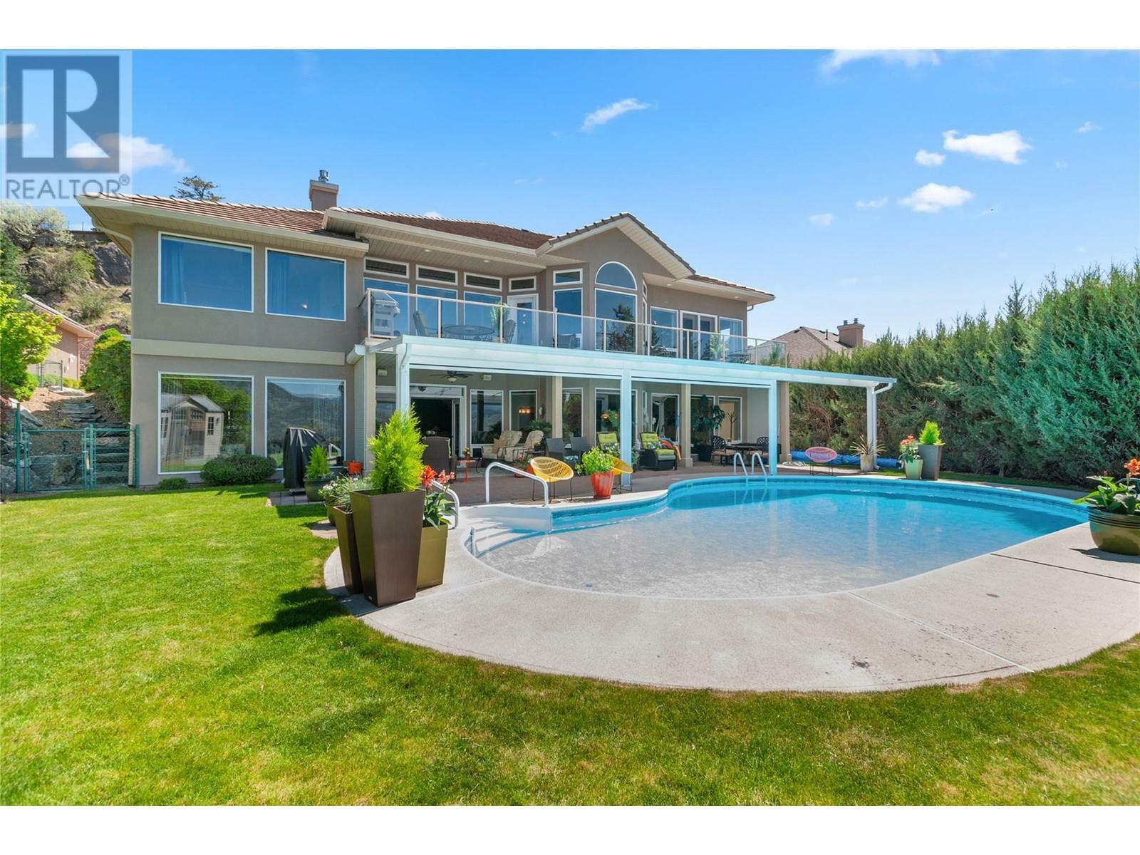 Property Photo: 153 Apple Road BC V0H 1R3