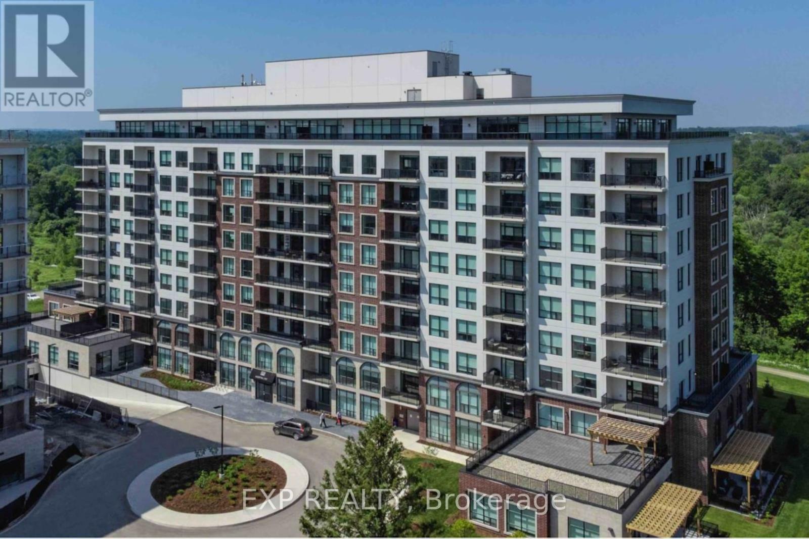 Property Photo: 460 Callaway Road 611 ON N6G 0Z2