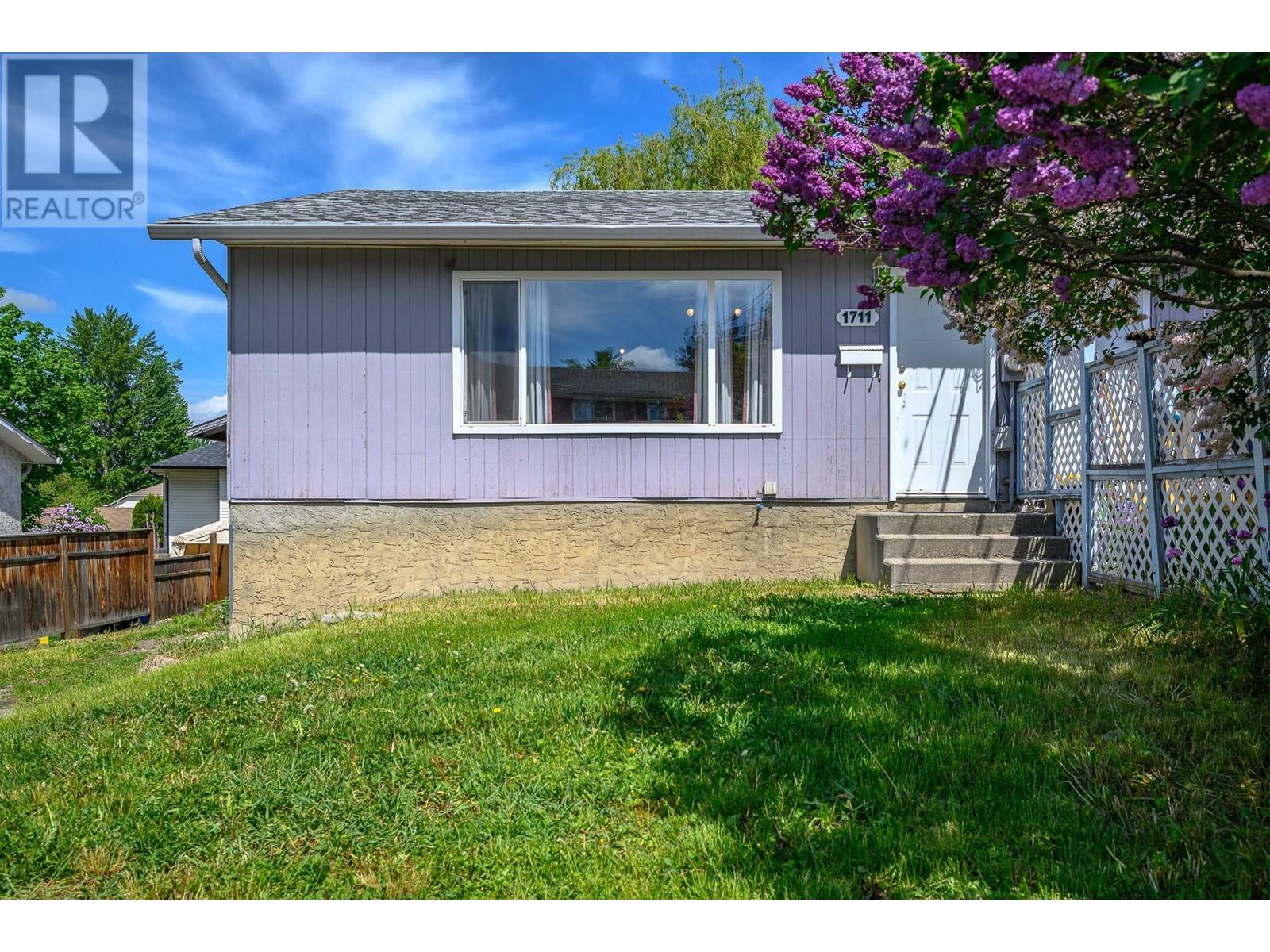 Property Photo: 1711 41 Avenue BC V1T 7M8