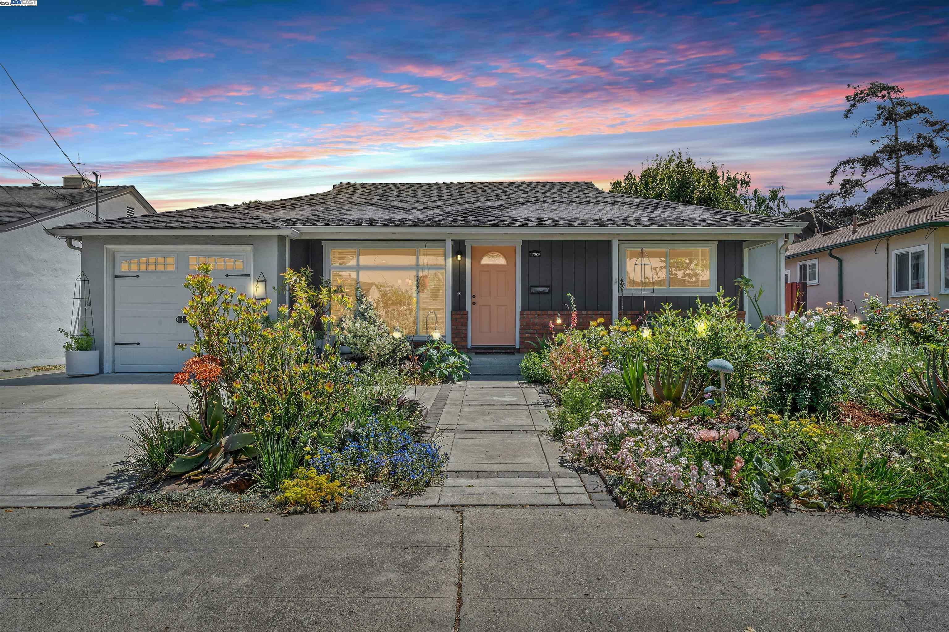 17328 Via Chiquita  San Lorenzo CA 94580 photo