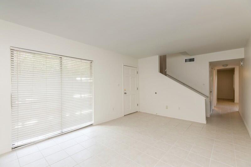 Property Photo: 3871 Indian Trail 2E FL 32541