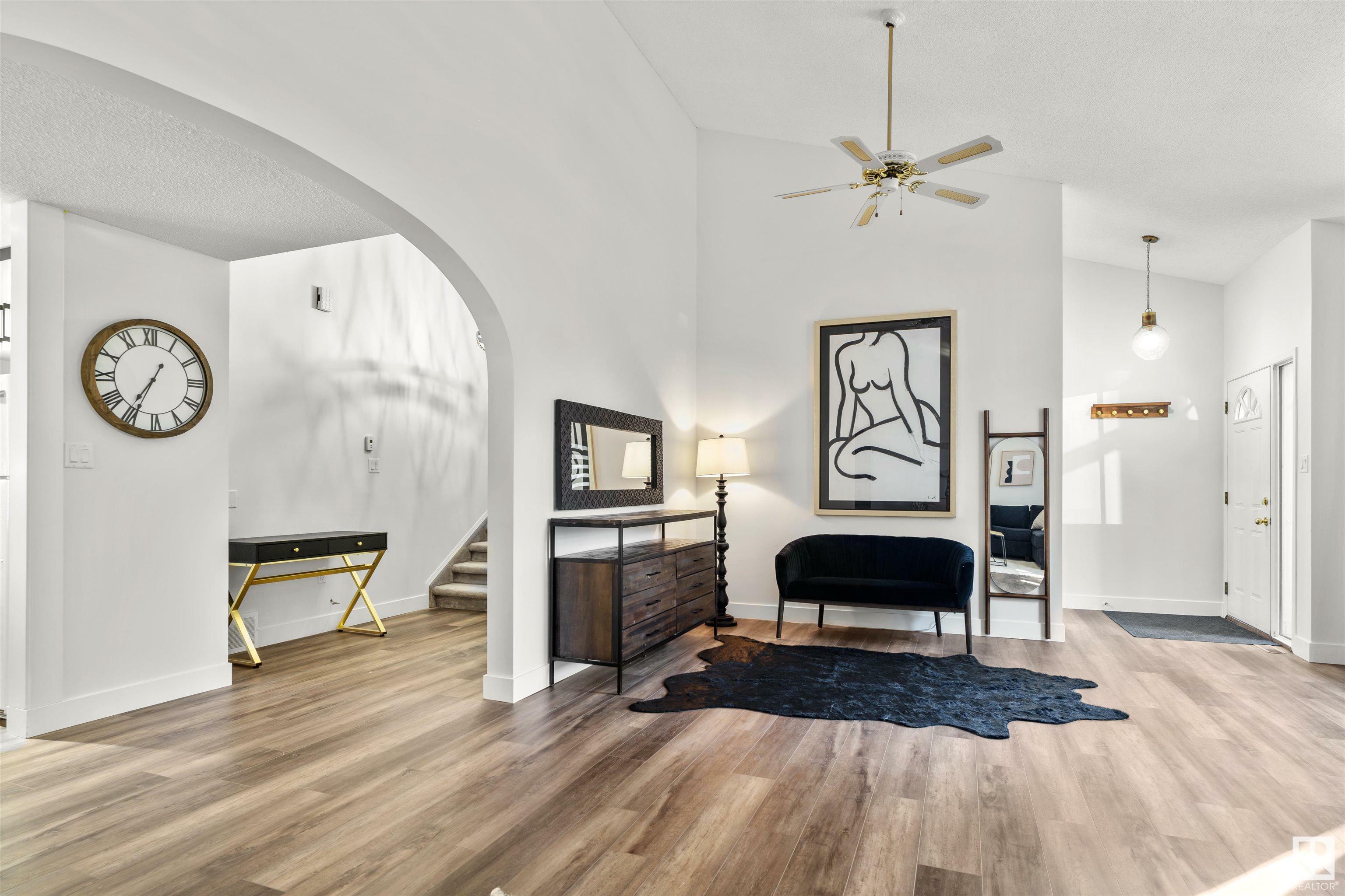 Property Photo: 2711 34 Street SW AB T6X 1A5