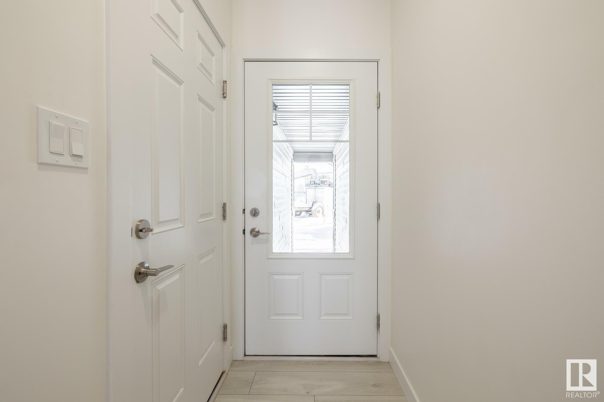 Photo de la propriété: 7020 Keswick Common SW 55 AB T6W 5P8
