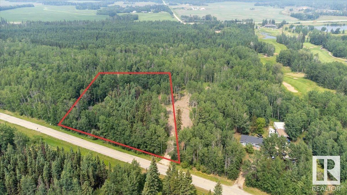 Property Photo:  3004 Parkland Drive  AB T7Y 2S5 
