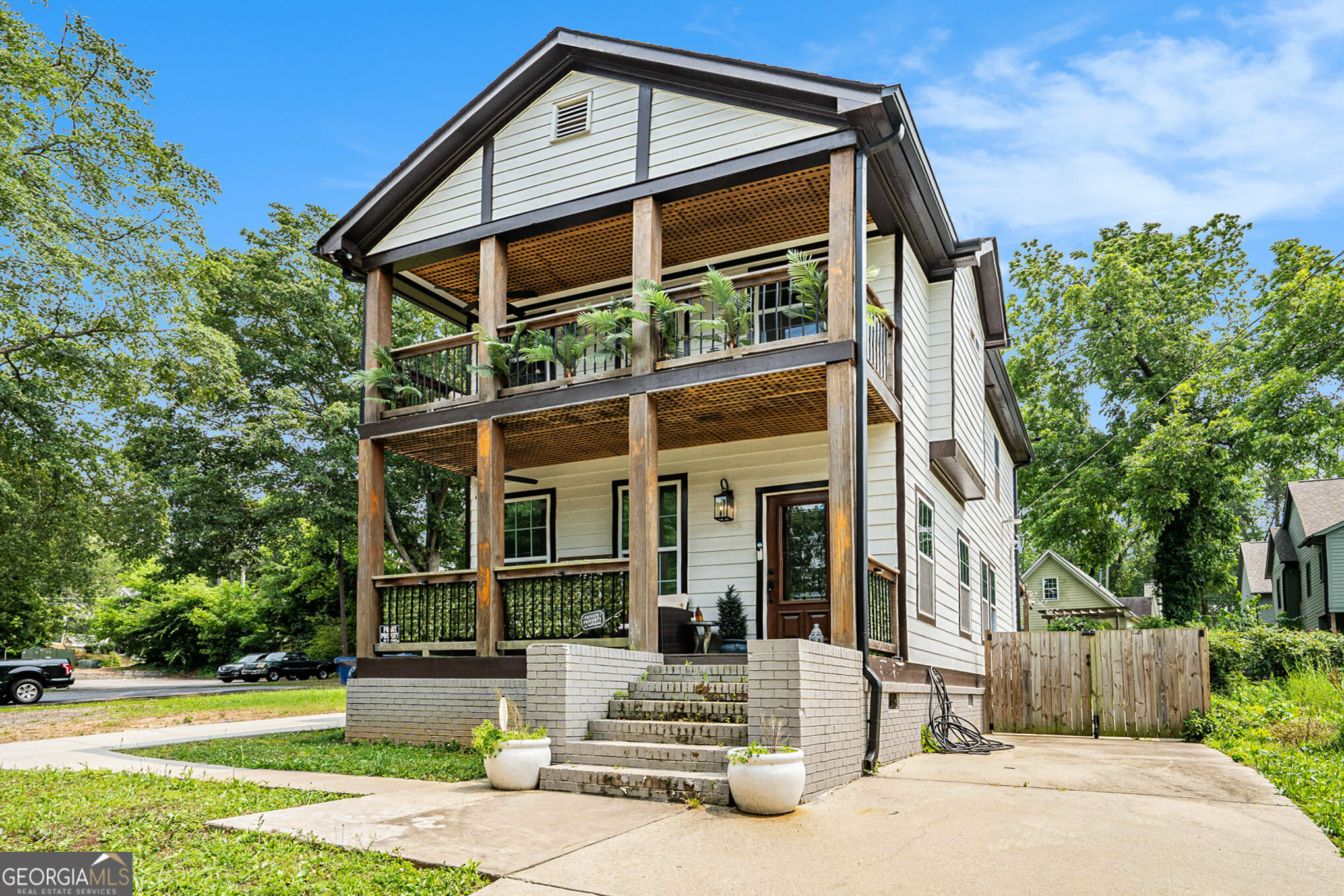 Property Photo: 1228 Ladd Street SW GA 30310