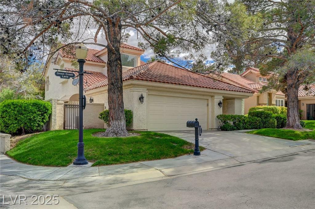 5112 Onion Creek Lane  Las Vegas NV 89113 photo