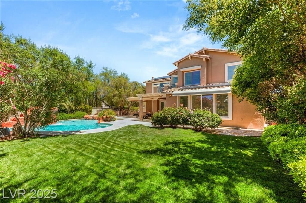 Property Photo:  2940 Cimini Court  NV 89052 