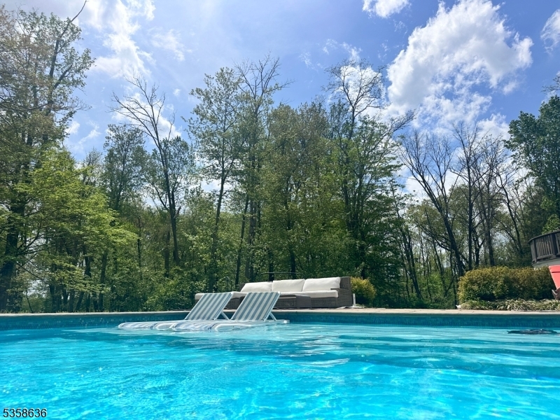 Property Photo: 146 Mountainside Rd NJ 07945