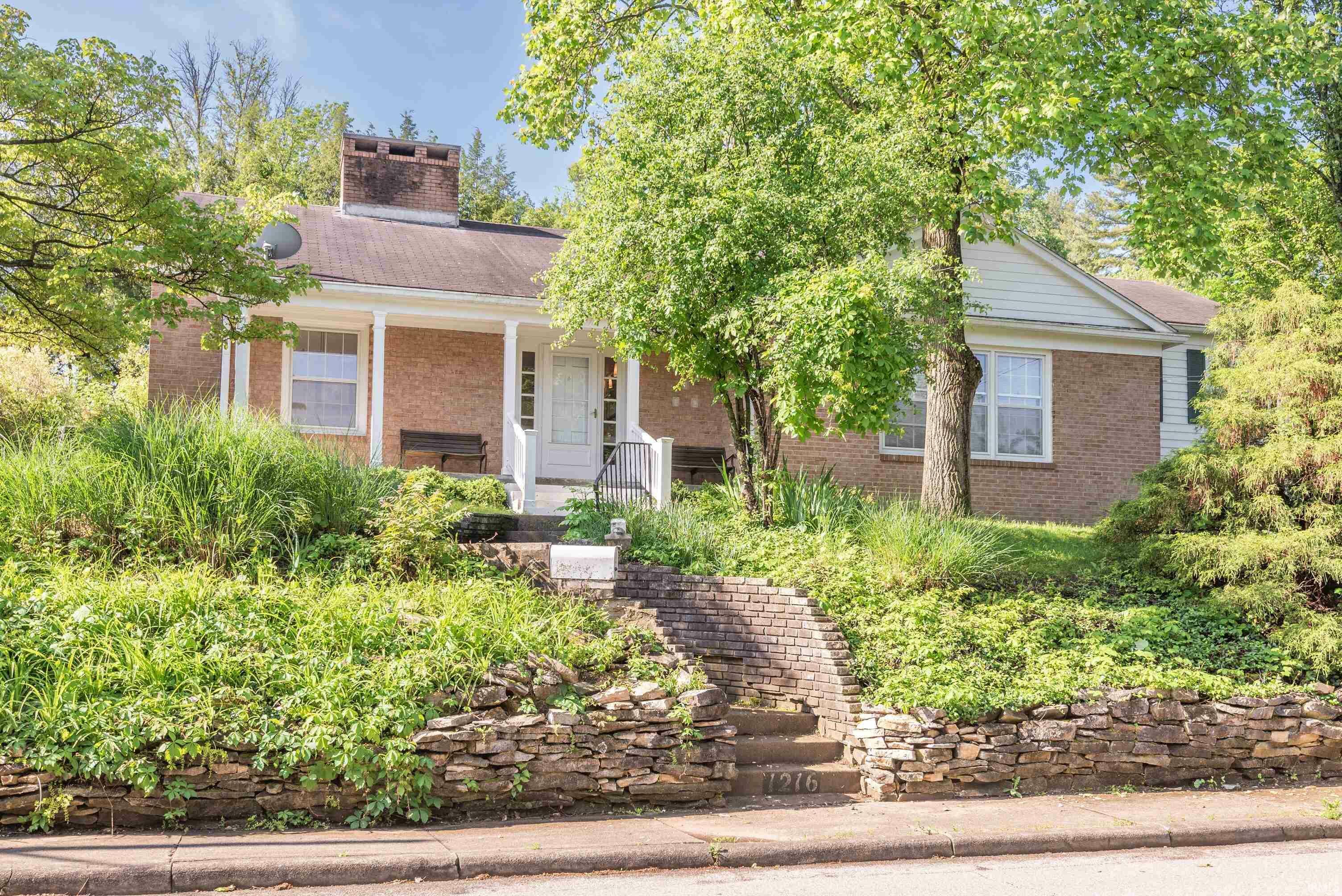 1216 E 2nd Street  Bloomington IN 47401 photo
