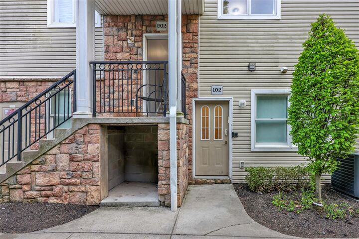 Property Photo: 45 Bluefield Drive 102 NY 10977