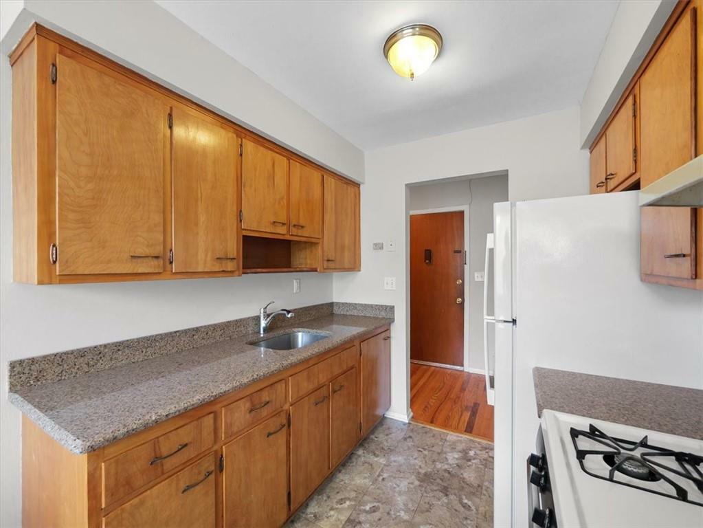 Property Photo: 20 Fisher Avenue 3 NY 10920