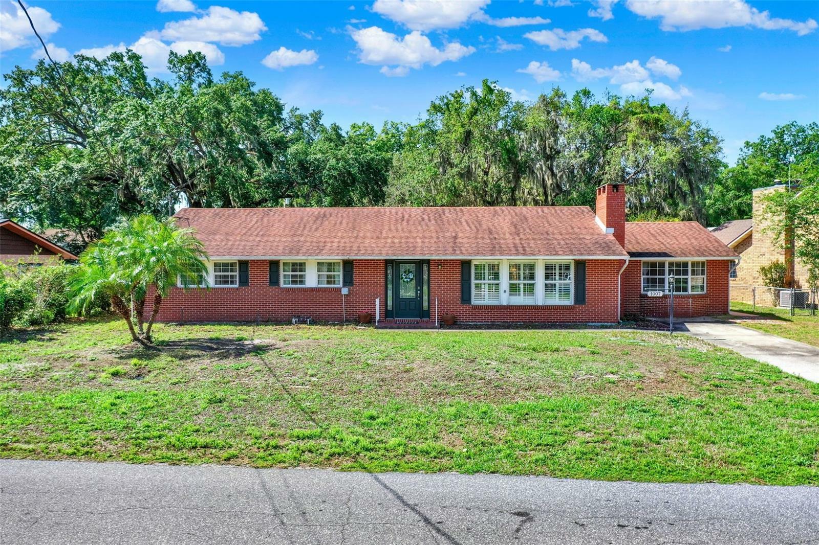 1007 N Shore Drive  Leesburg FL 34748 photo
