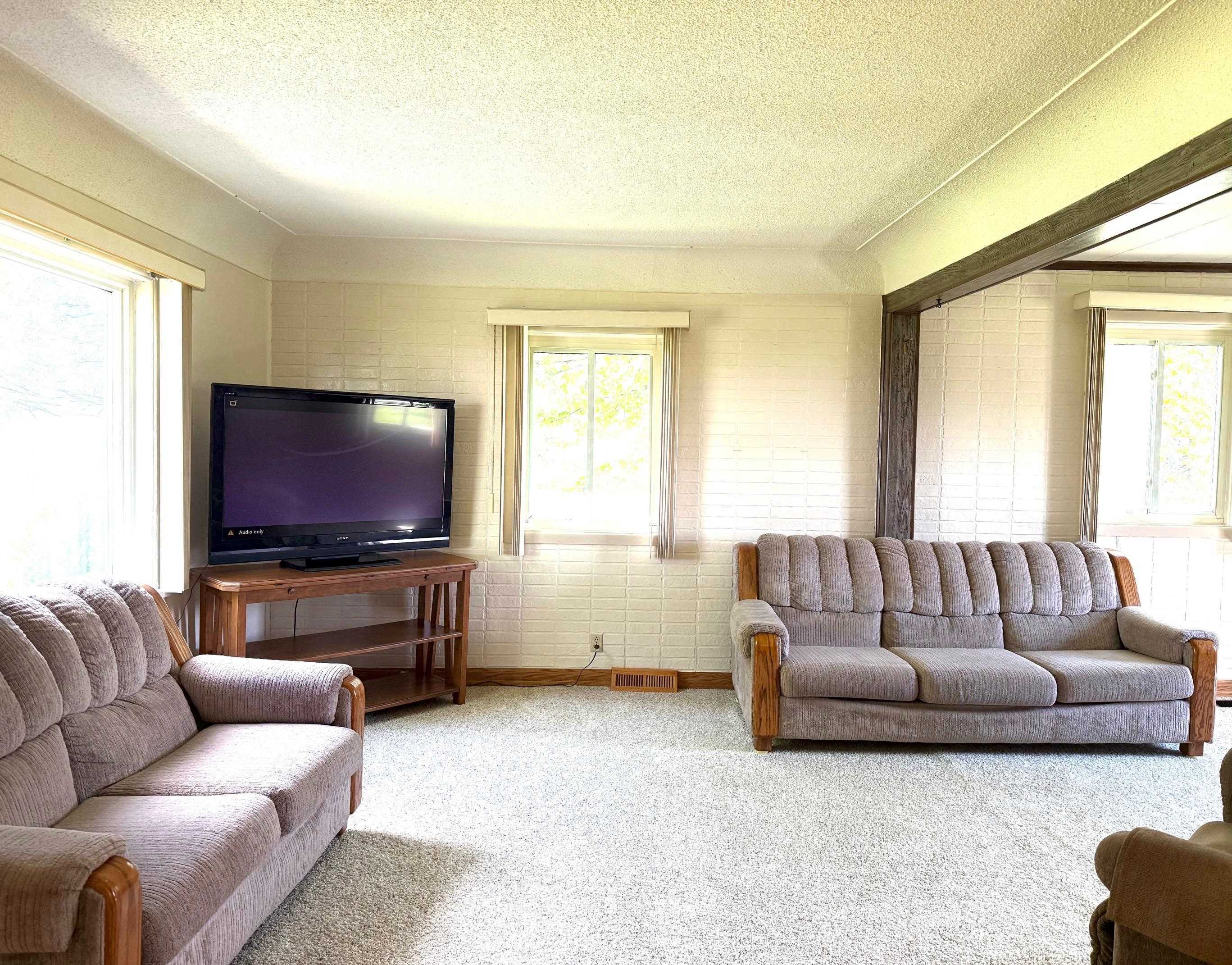 Property Photo: 1136 N Finn Road MI 48732
