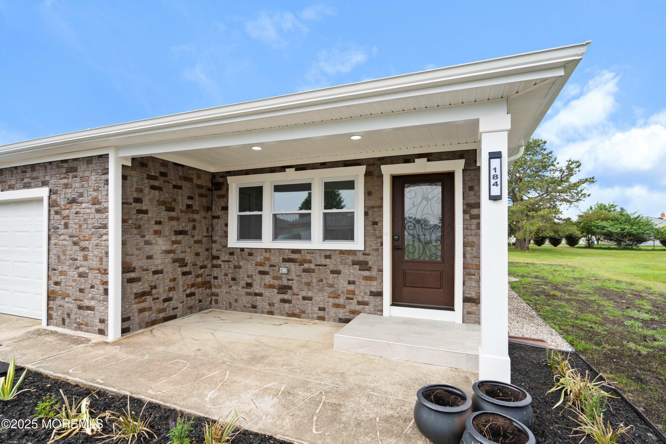 Property Photo:  184 Bonaire Drive  NJ 08757 