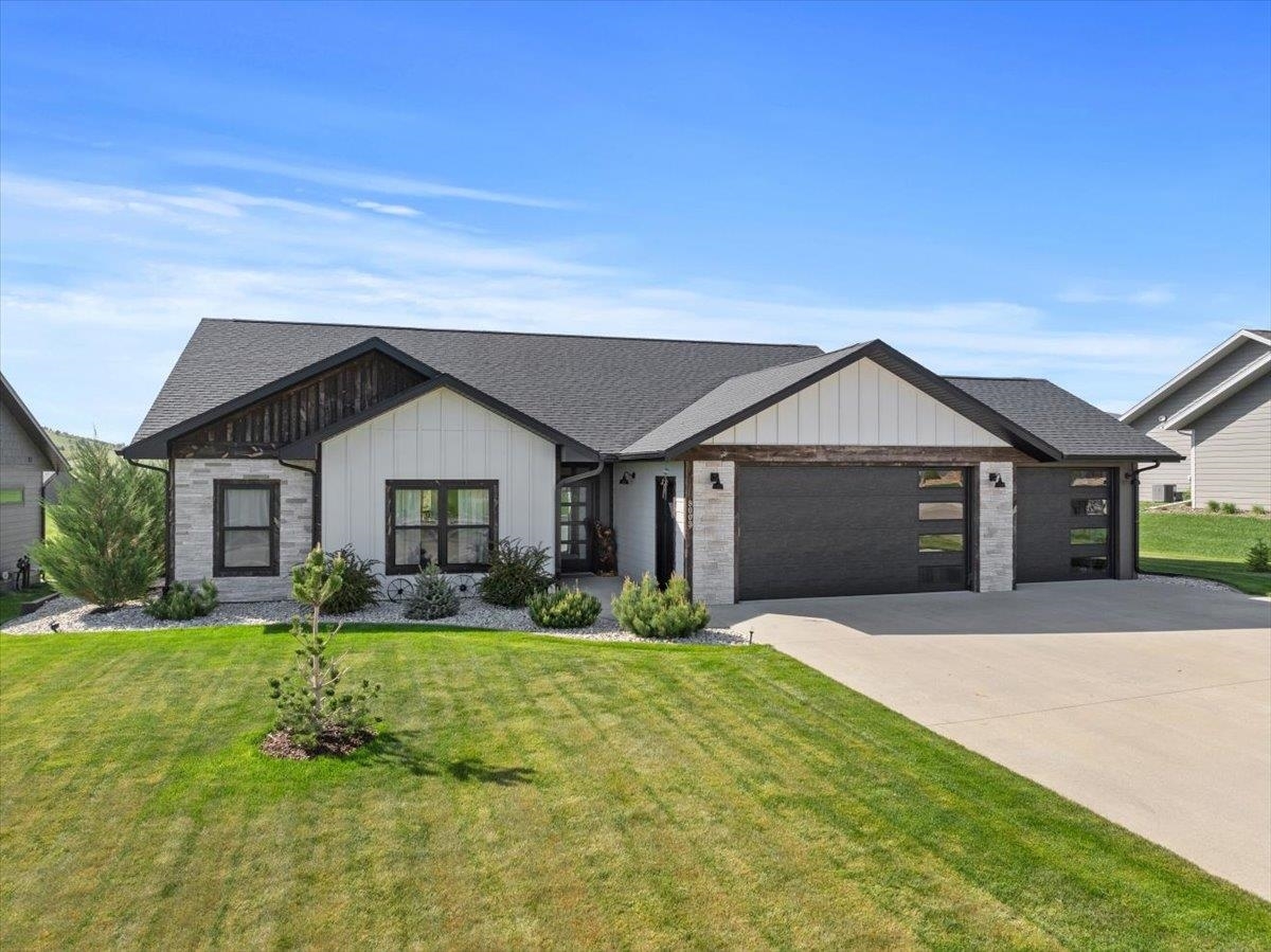 8009 Brooks Loop  Spearfish SD 57783 photo